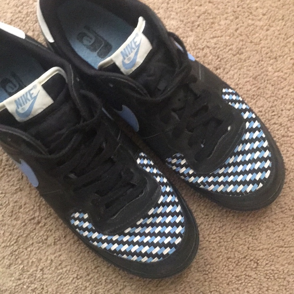 Nike’s - Picture 2 of 7